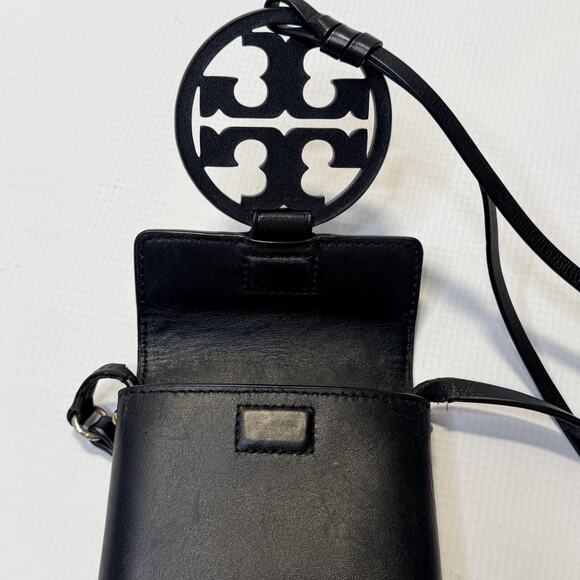 Tory Burch Miller Phone Crossbody Bag Womens Black Leather Logo Medallion Tassel - Picture 8 of 12